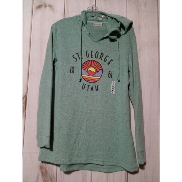 St George Utah Shirt Ladies Extra Large Green Hooded Light Weight‎ Soft - Picture 1 of 6